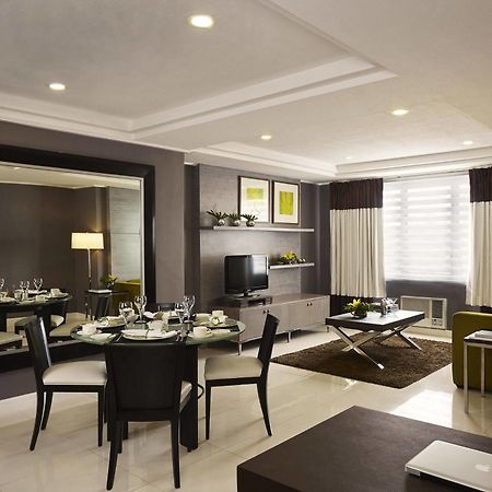 Astoria Plaza Hotel Pasig City Exterior foto