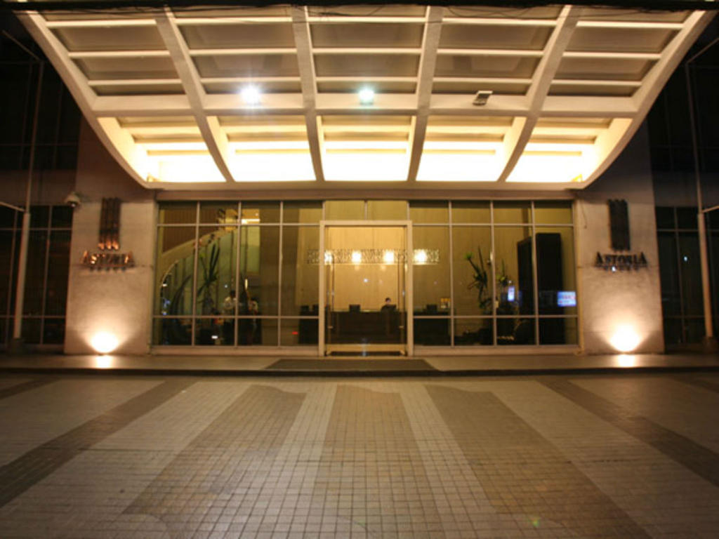Astoria Plaza Hotel Pasig City Exterior foto