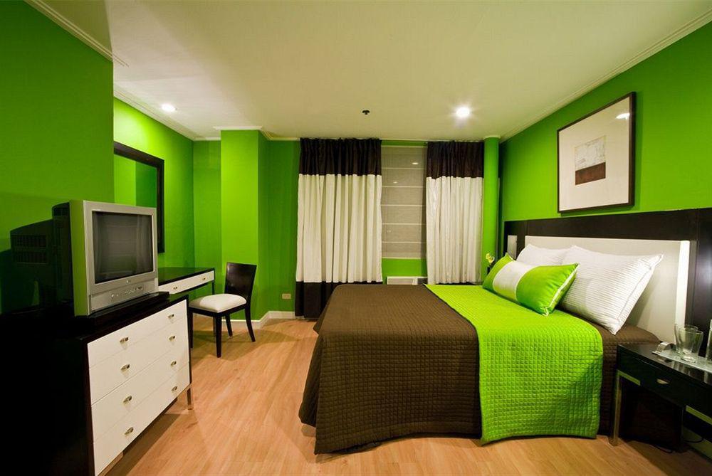 Astoria Plaza Hotel Pasig City Exterior foto